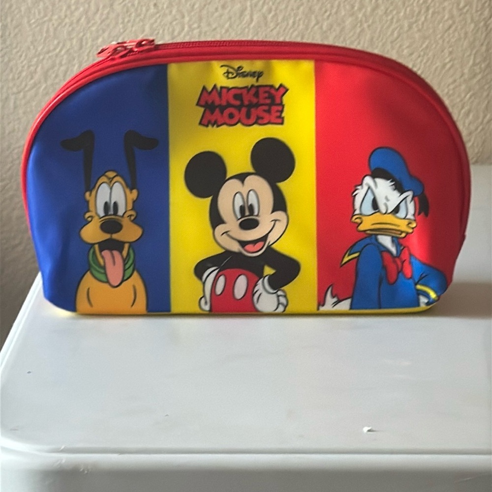 Disney Mickey Mouse perfume and shower gel